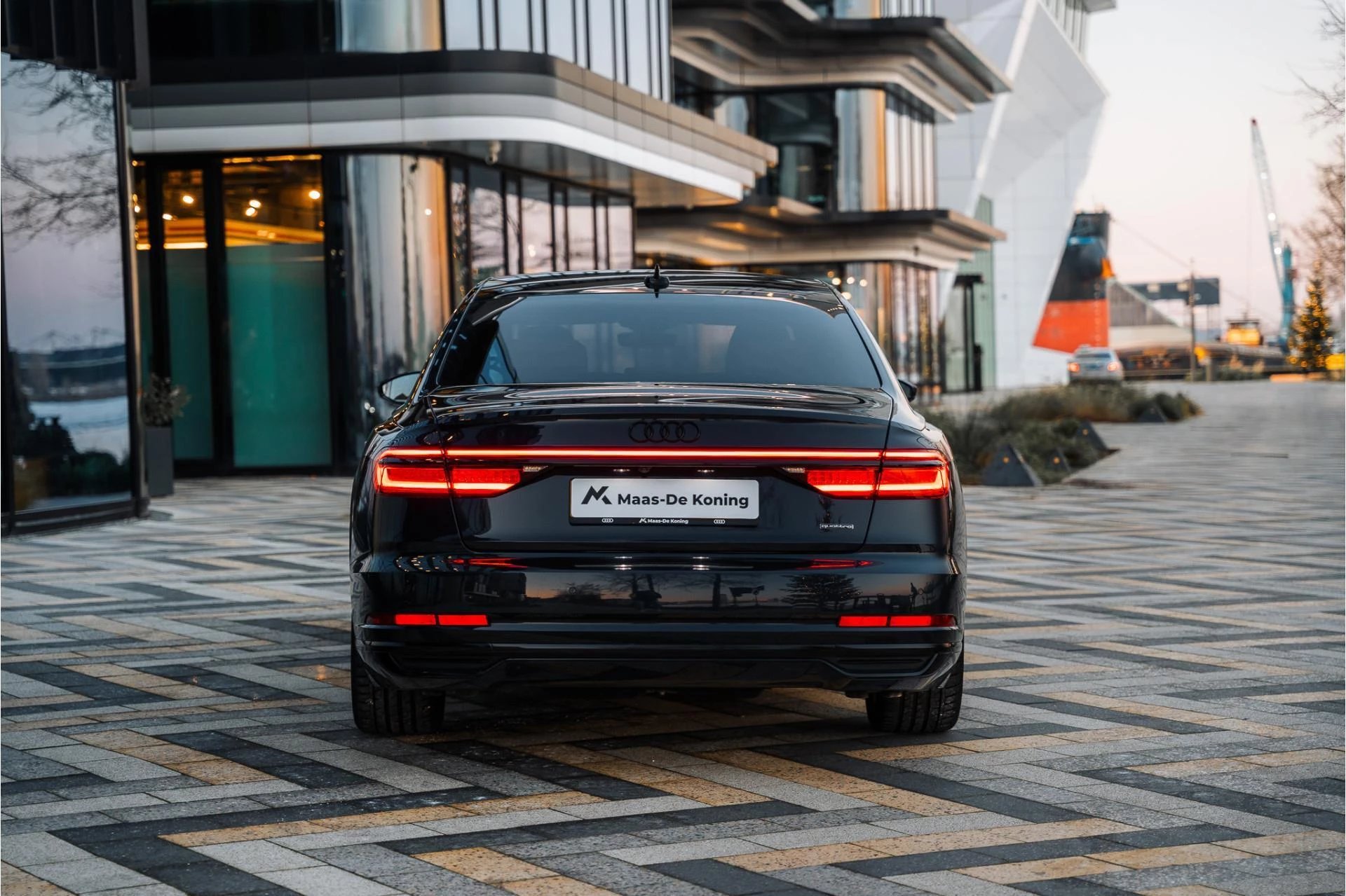 Hoofdafbeelding Audi A8