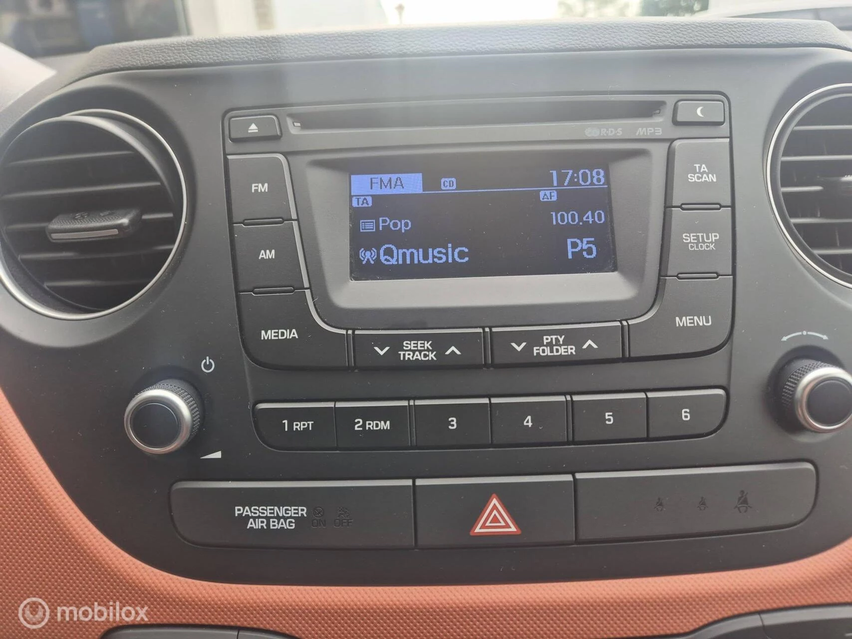 Hoofdafbeelding Hyundai i10