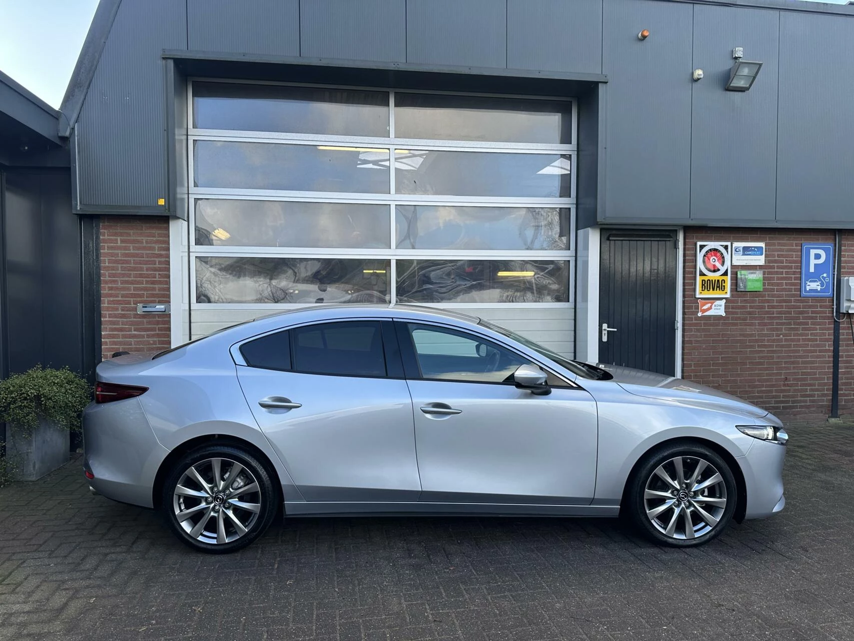 Hoofdafbeelding Mazda 3