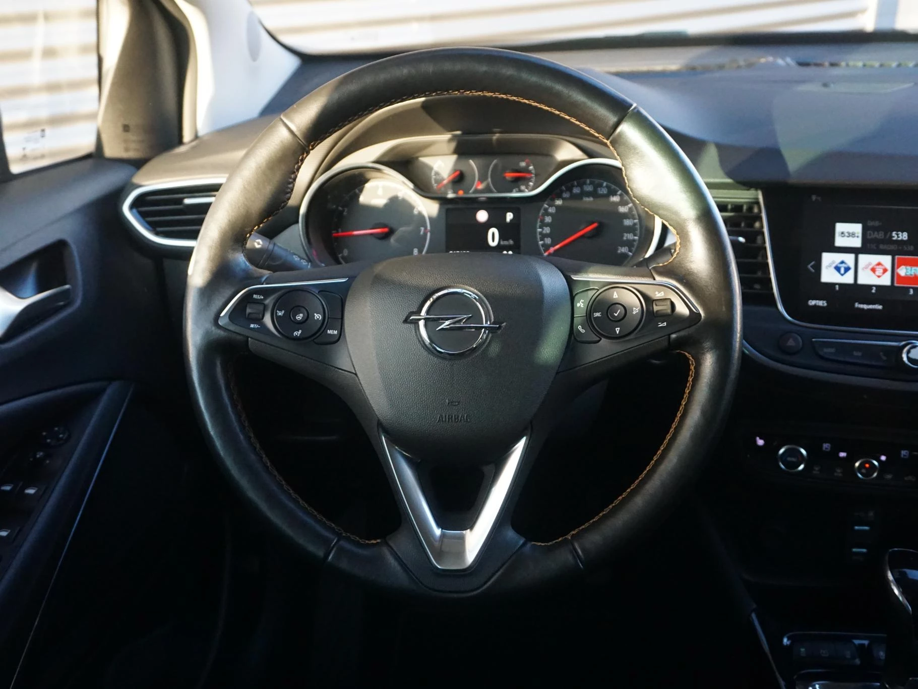 Hoofdafbeelding Opel Crossland X