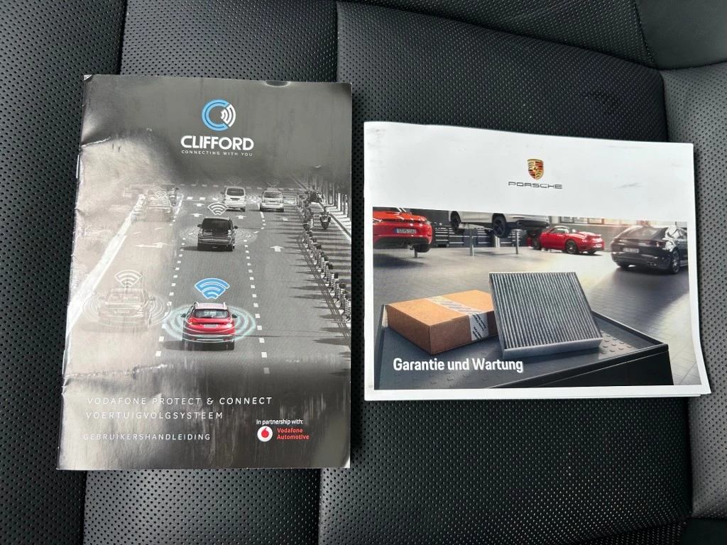 Hoofdafbeelding Porsche Taycan