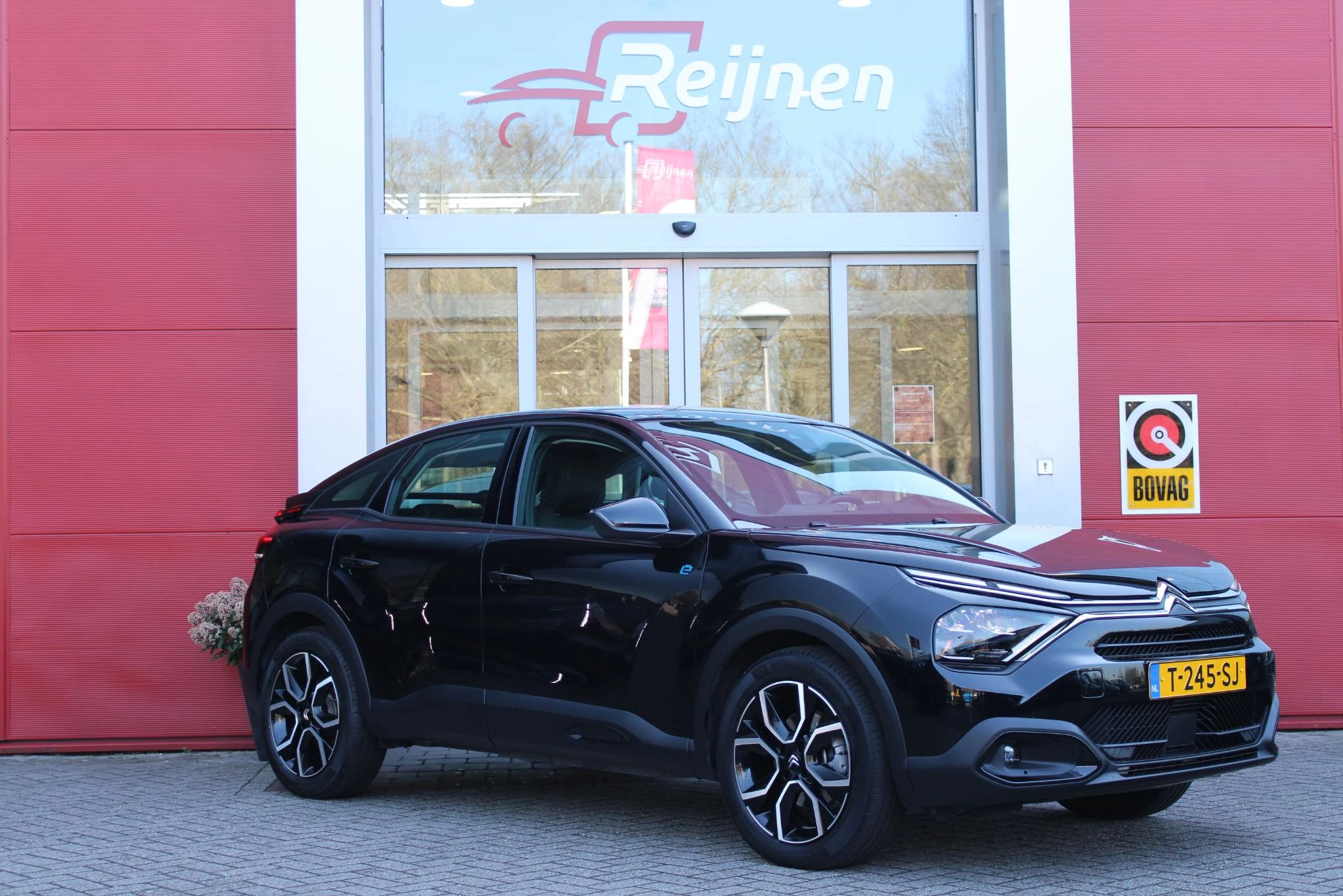 Hoofdafbeelding Citroën ë-C4