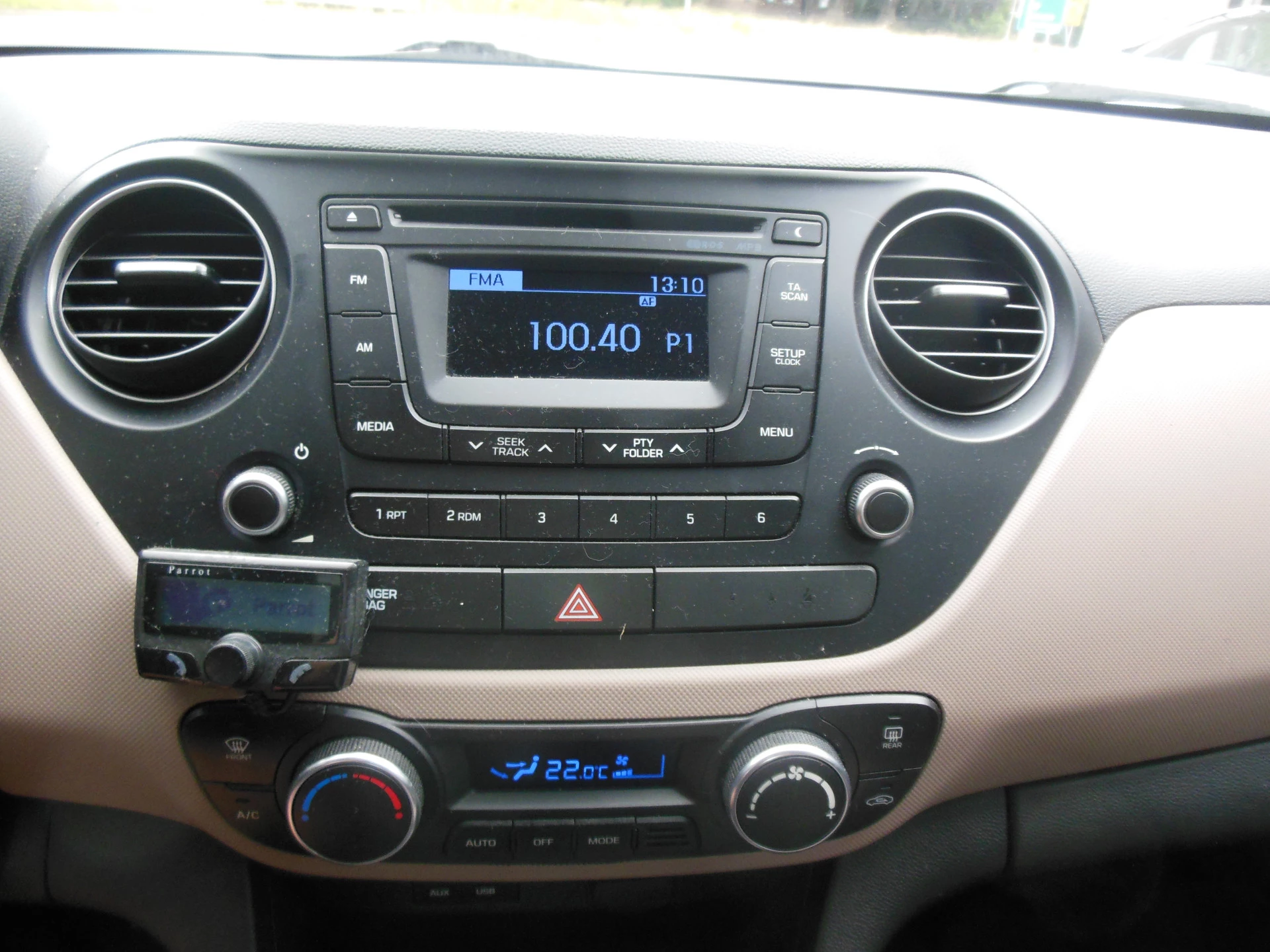 Hoofdafbeelding Hyundai i10