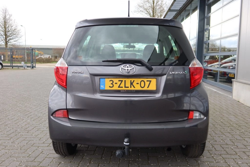 Hoofdafbeelding Toyota Verso-S