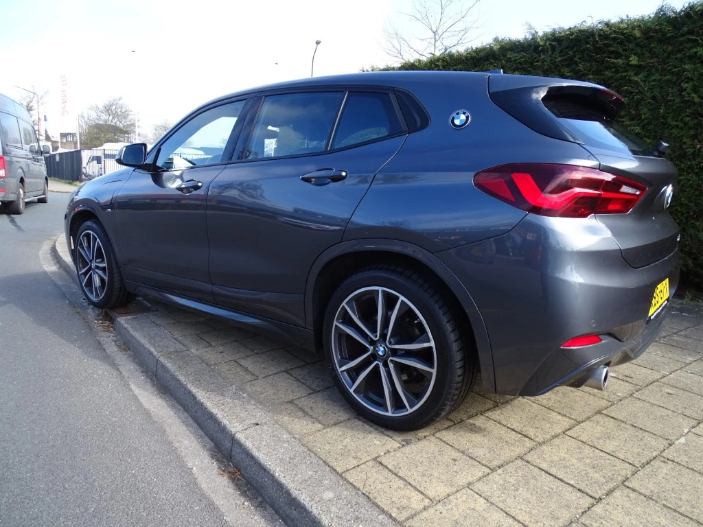 Hoofdafbeelding BMW X2