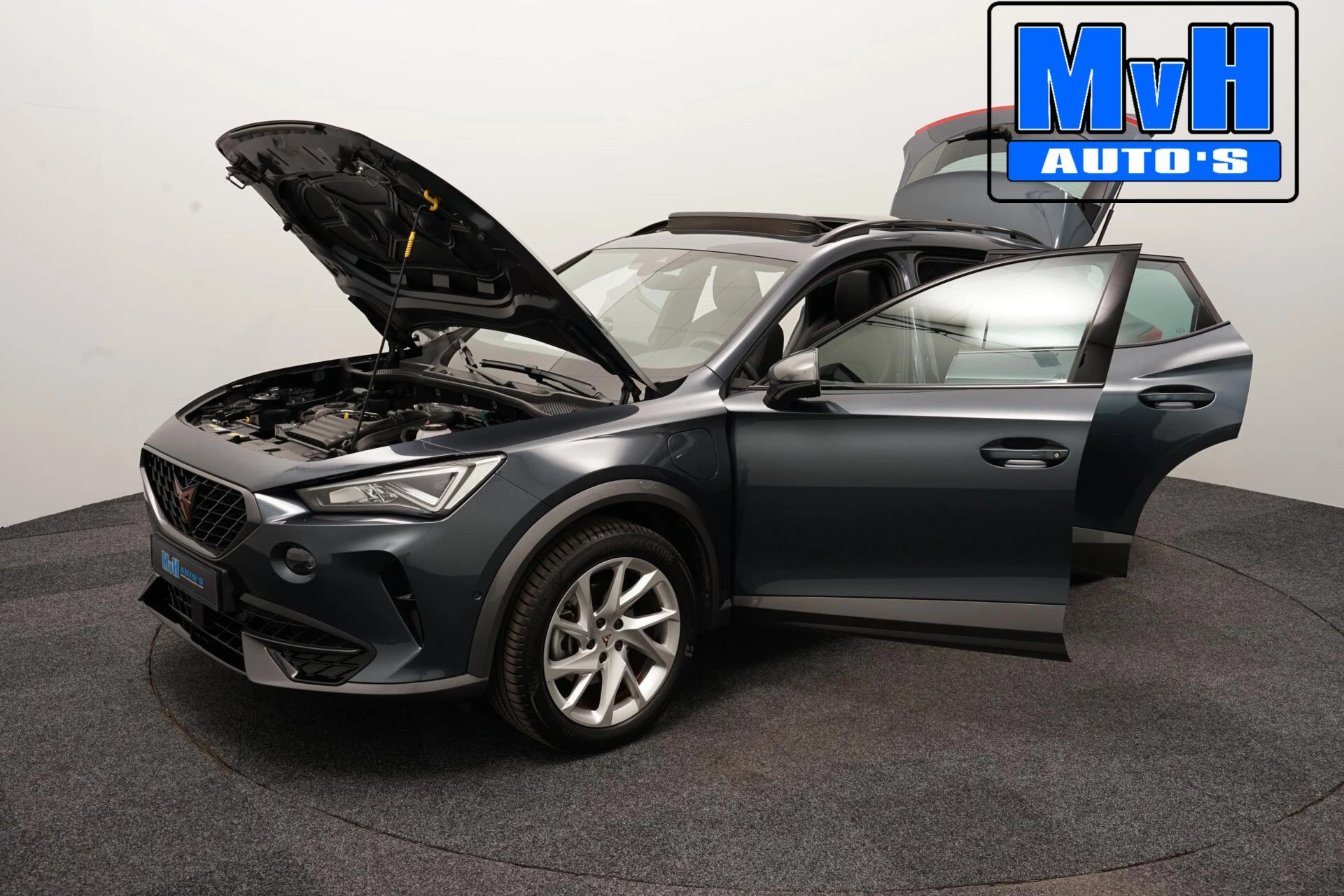 Hoofdafbeelding CUPRA Formentor