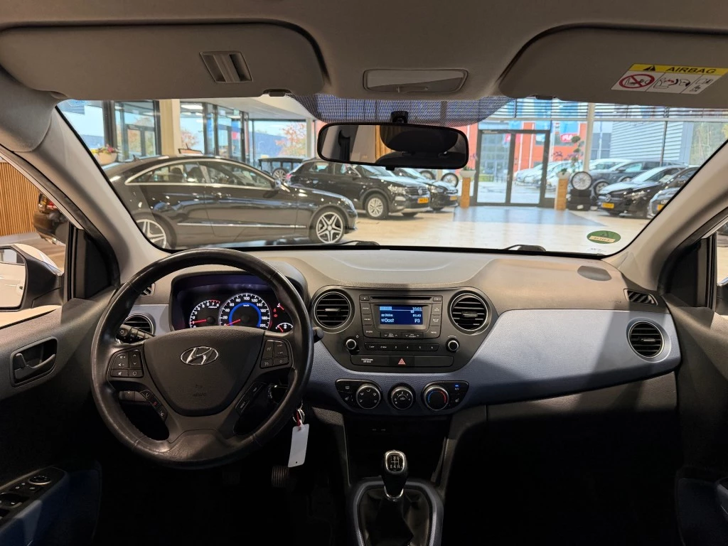 Hoofdafbeelding Hyundai i10