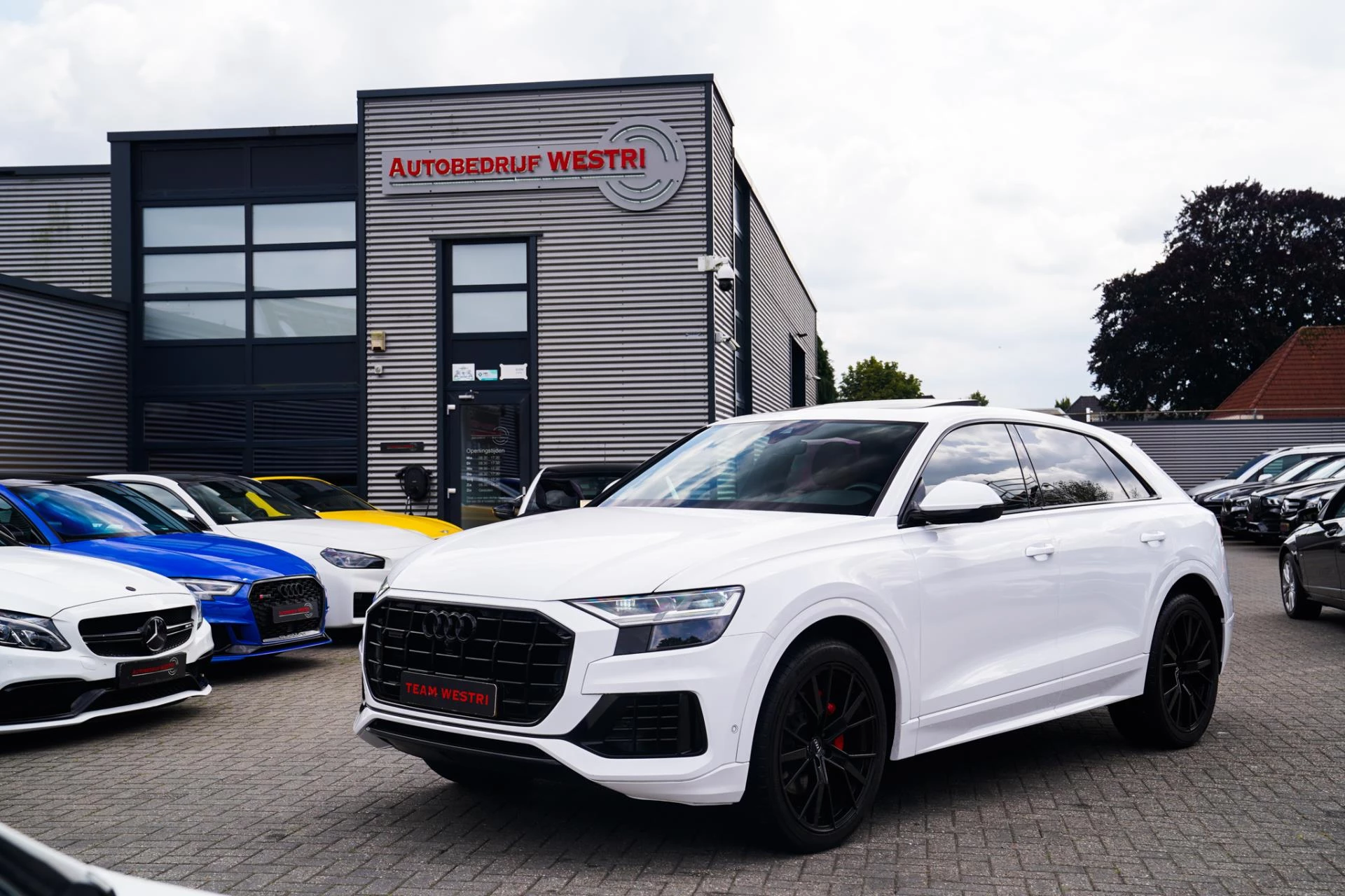 Hoofdafbeelding Audi Q8