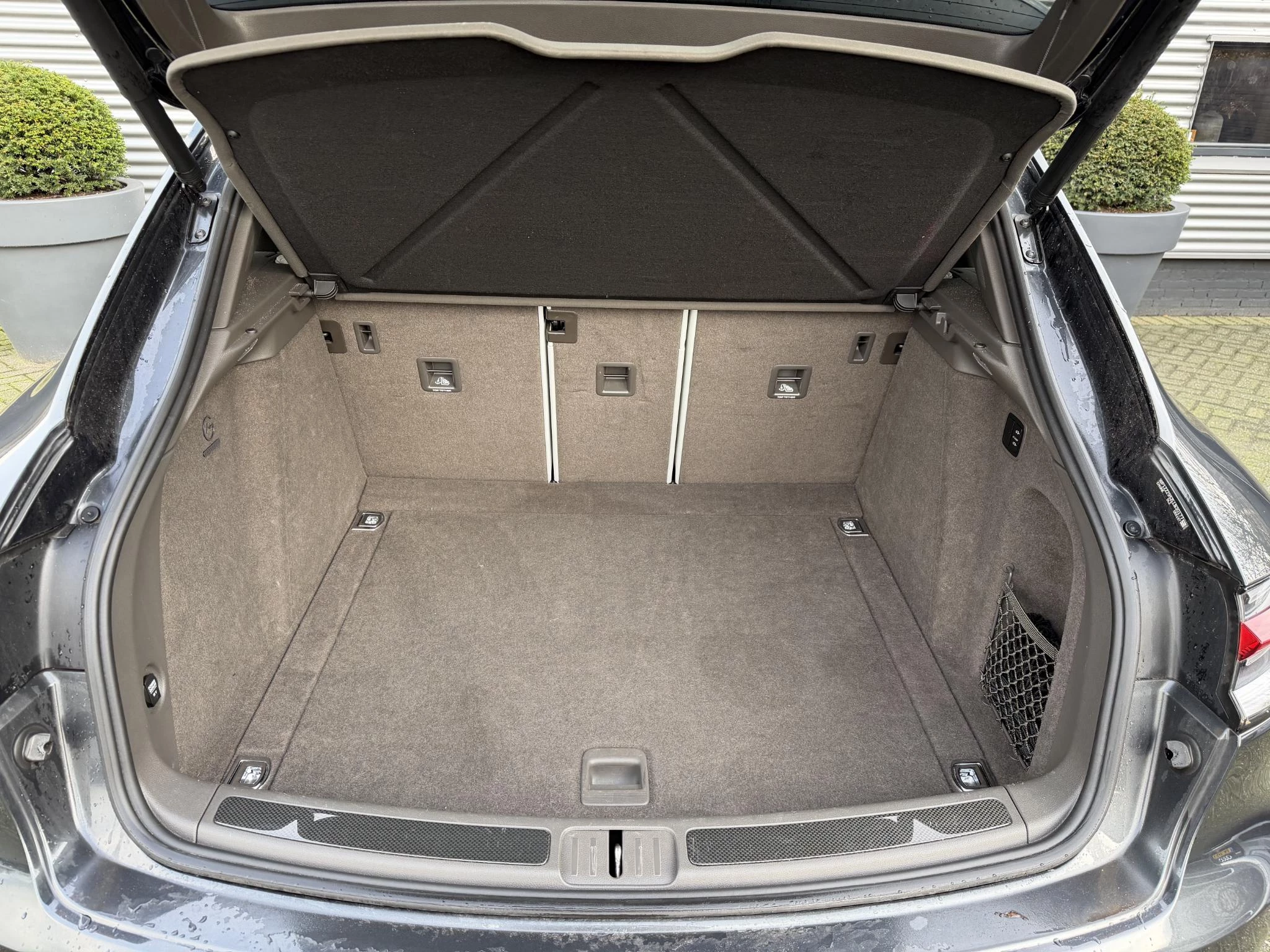 Hoofdafbeelding Porsche Macan