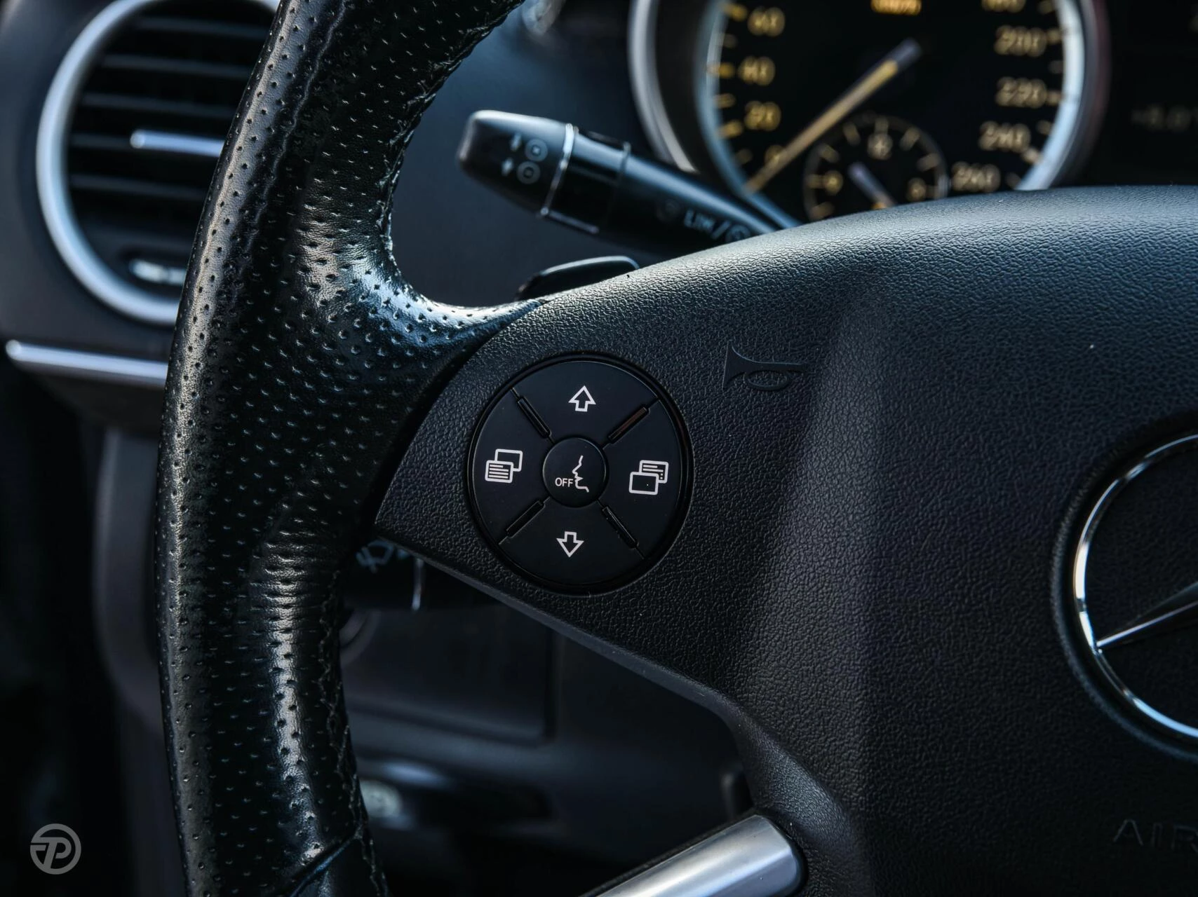 Hoofdafbeelding Mercedes-Benz M-Klasse