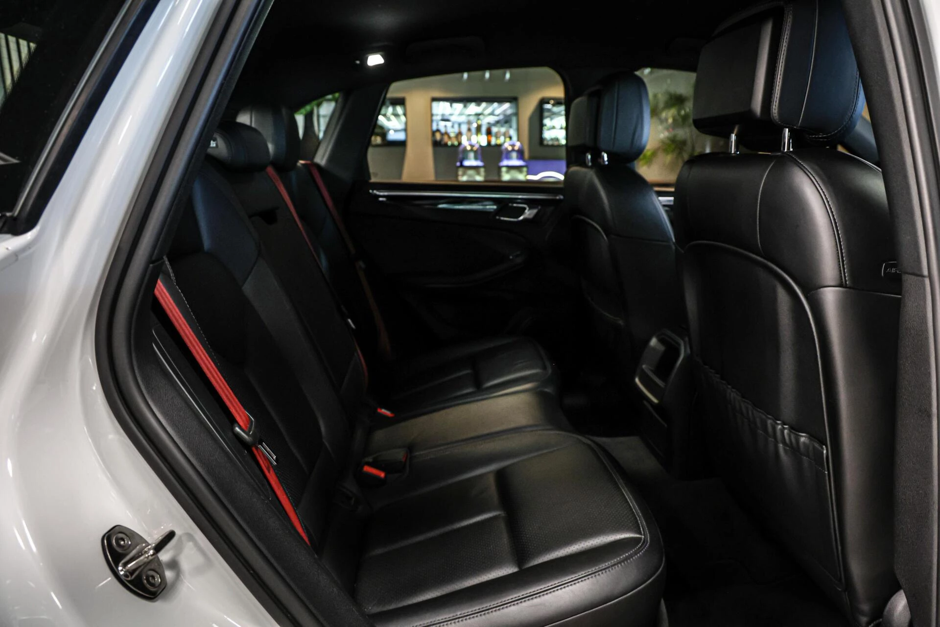 Hoofdafbeelding Porsche Macan