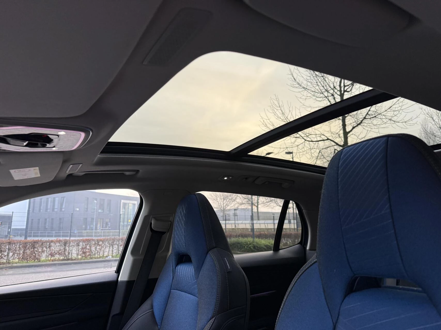 Hoofdafbeelding Lynk & Co 01