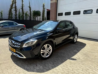 Mercedes-Benz GLA 180 camera trekh. memory ad.cruise