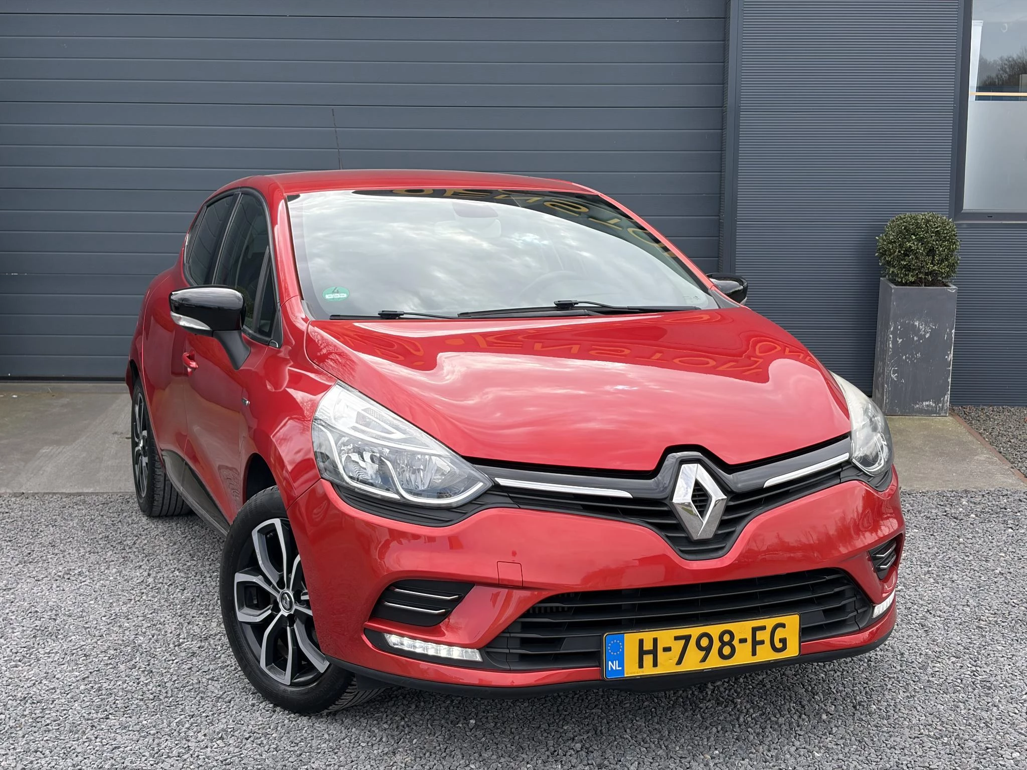 Hoofdafbeelding Renault Clio