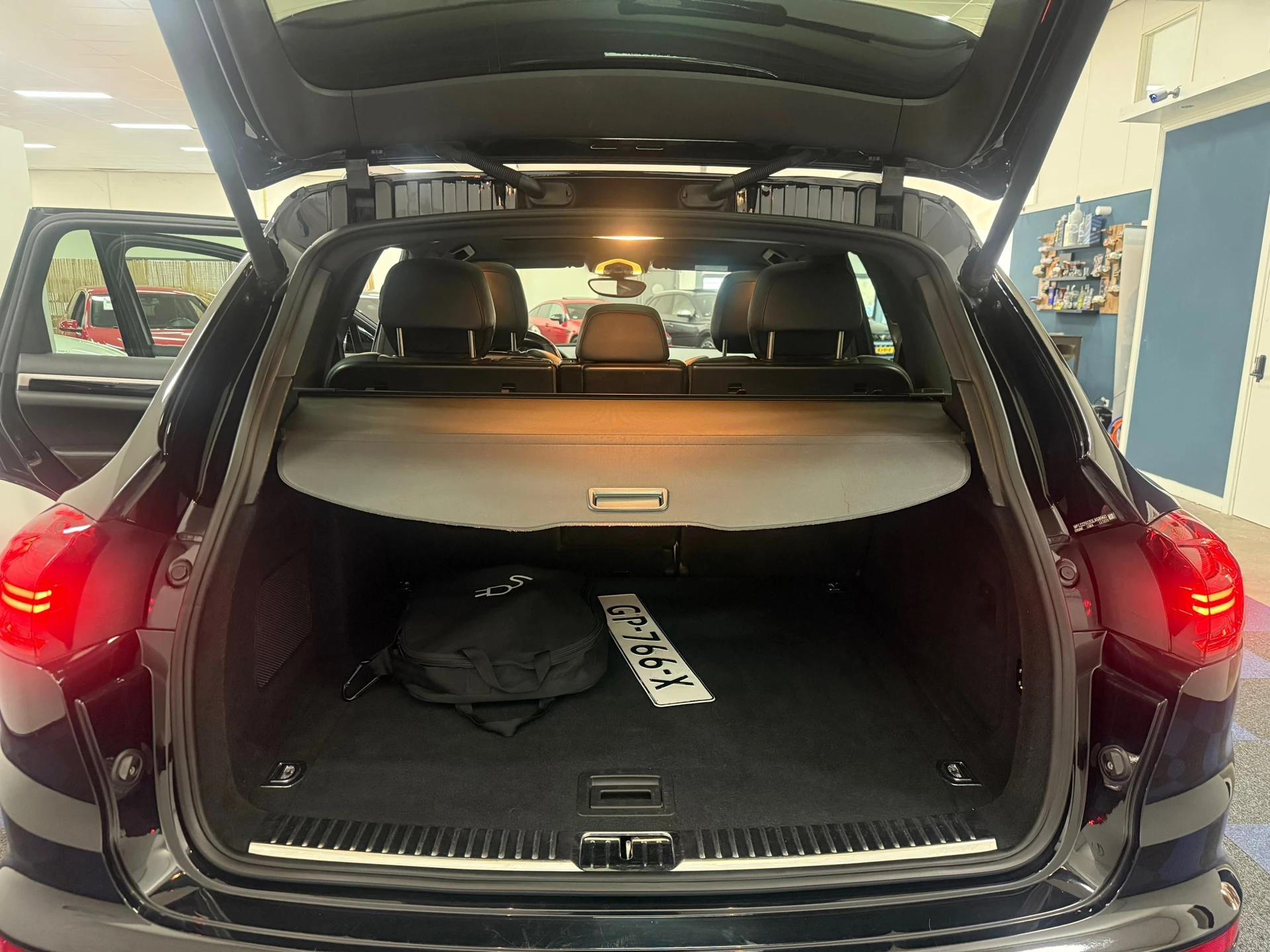 Hoofdafbeelding Porsche Cayenne