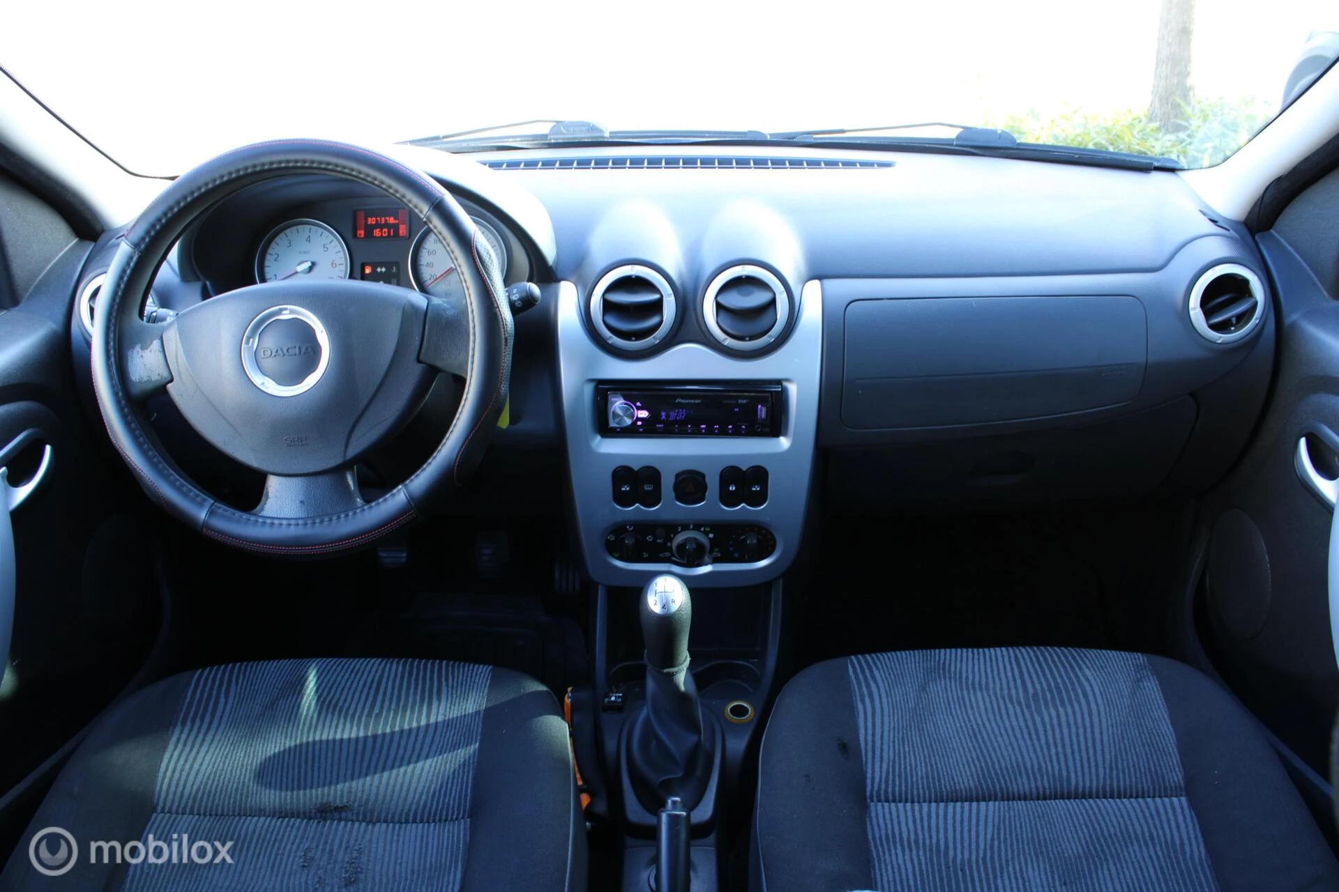 Hoofdafbeelding Dacia Logan