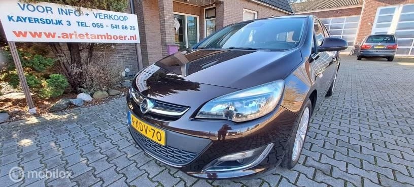 Hoofdafbeelding Opel Astra