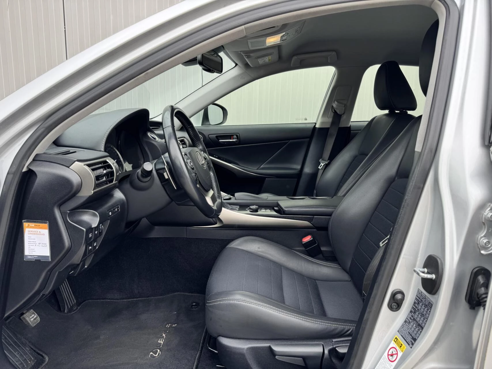 Hoofdafbeelding Lexus IS