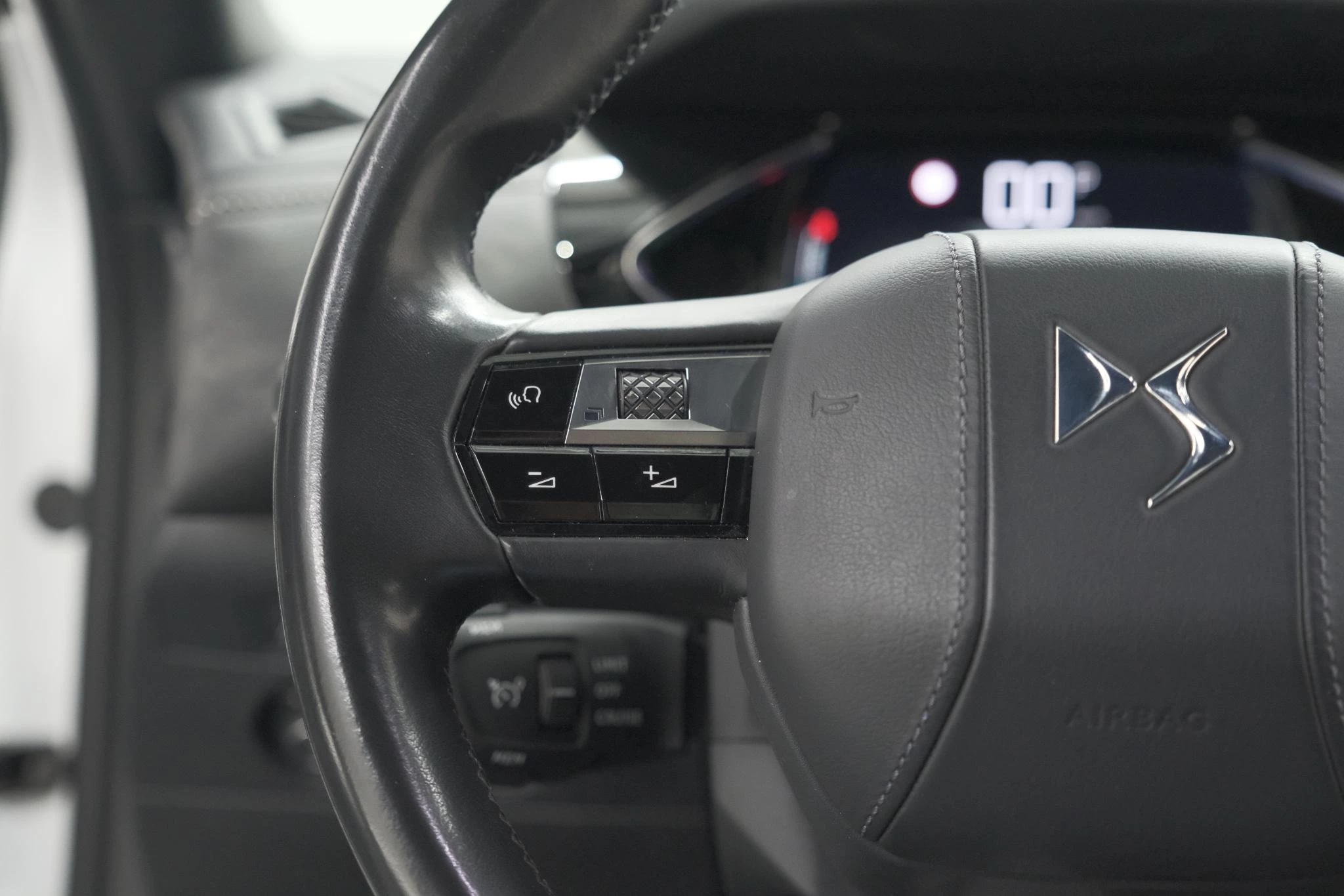 Hoofdafbeelding DS DS 3