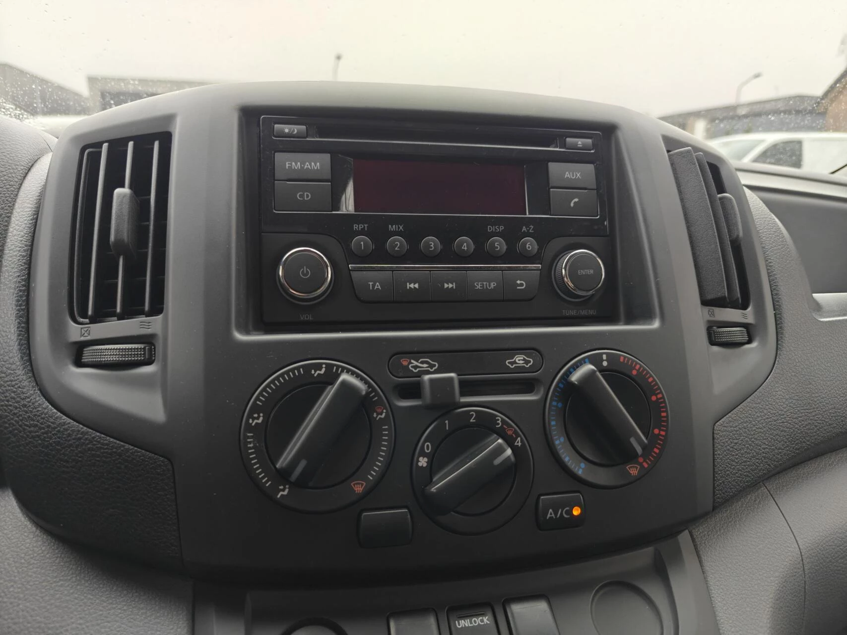 Hoofdafbeelding Nissan NV200