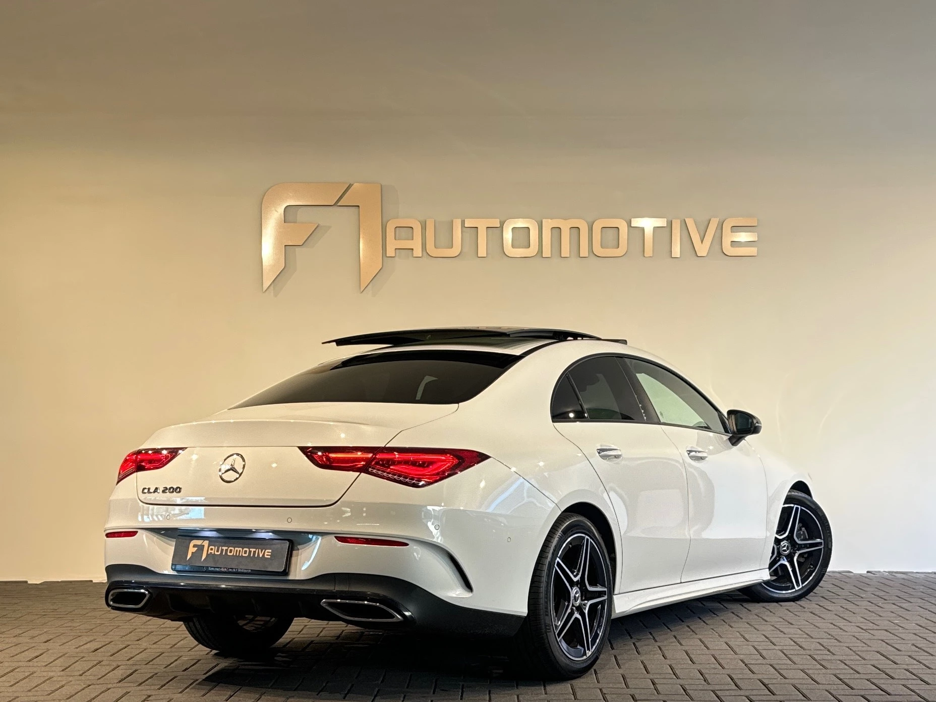 Hoofdafbeelding Mercedes-Benz CLA