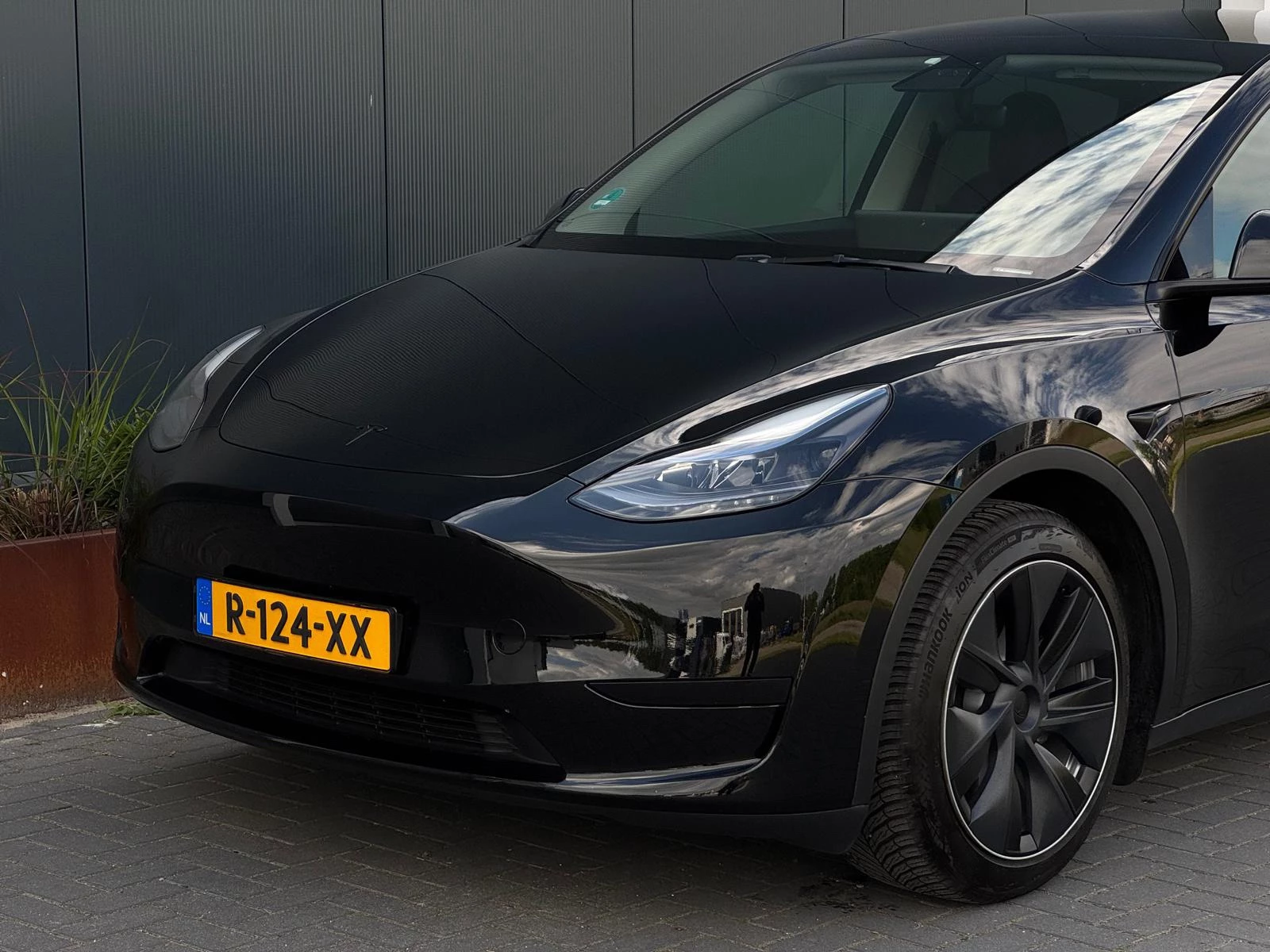 Hoofdafbeelding Tesla Model Y