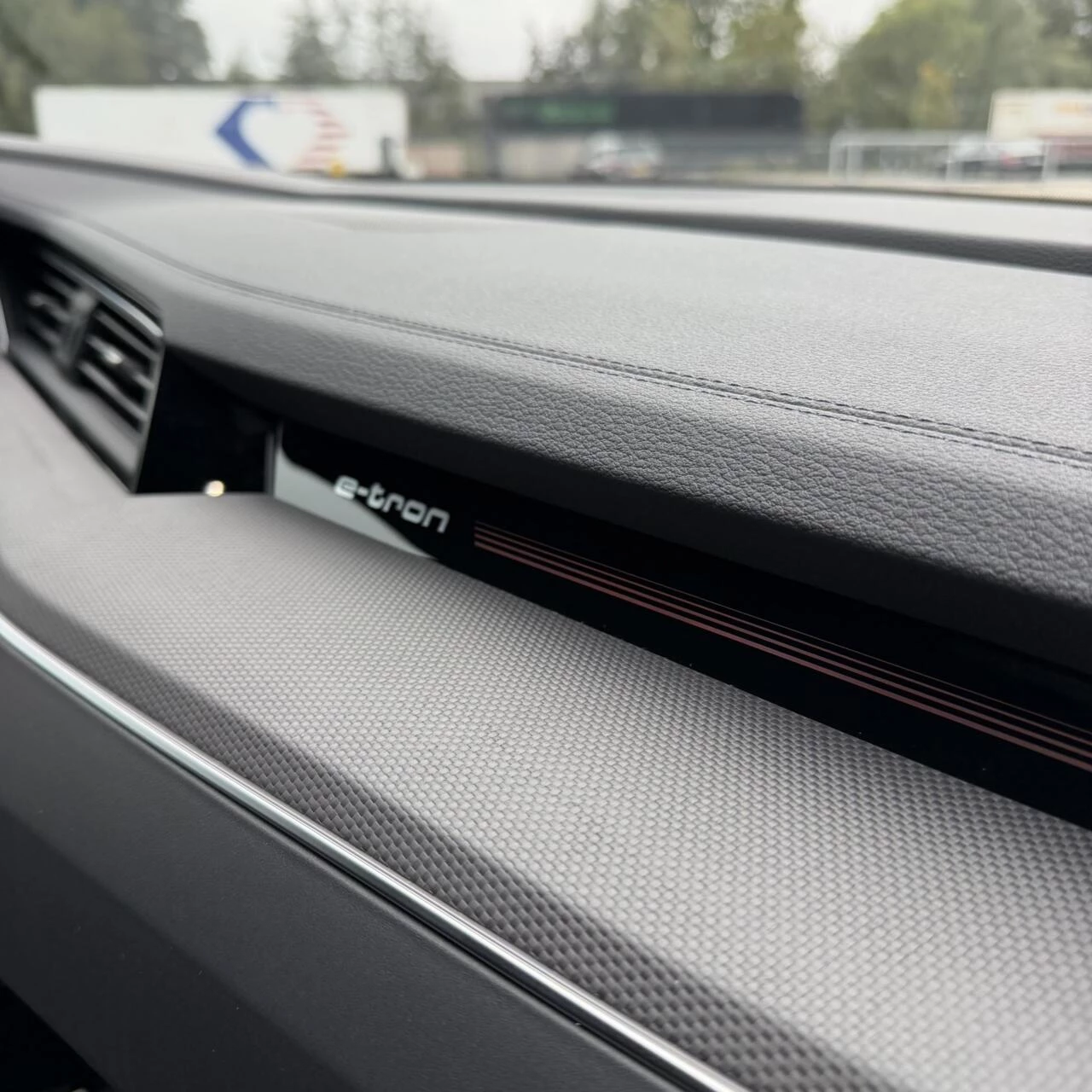 Hoofdafbeelding Audi Q8 e-tron