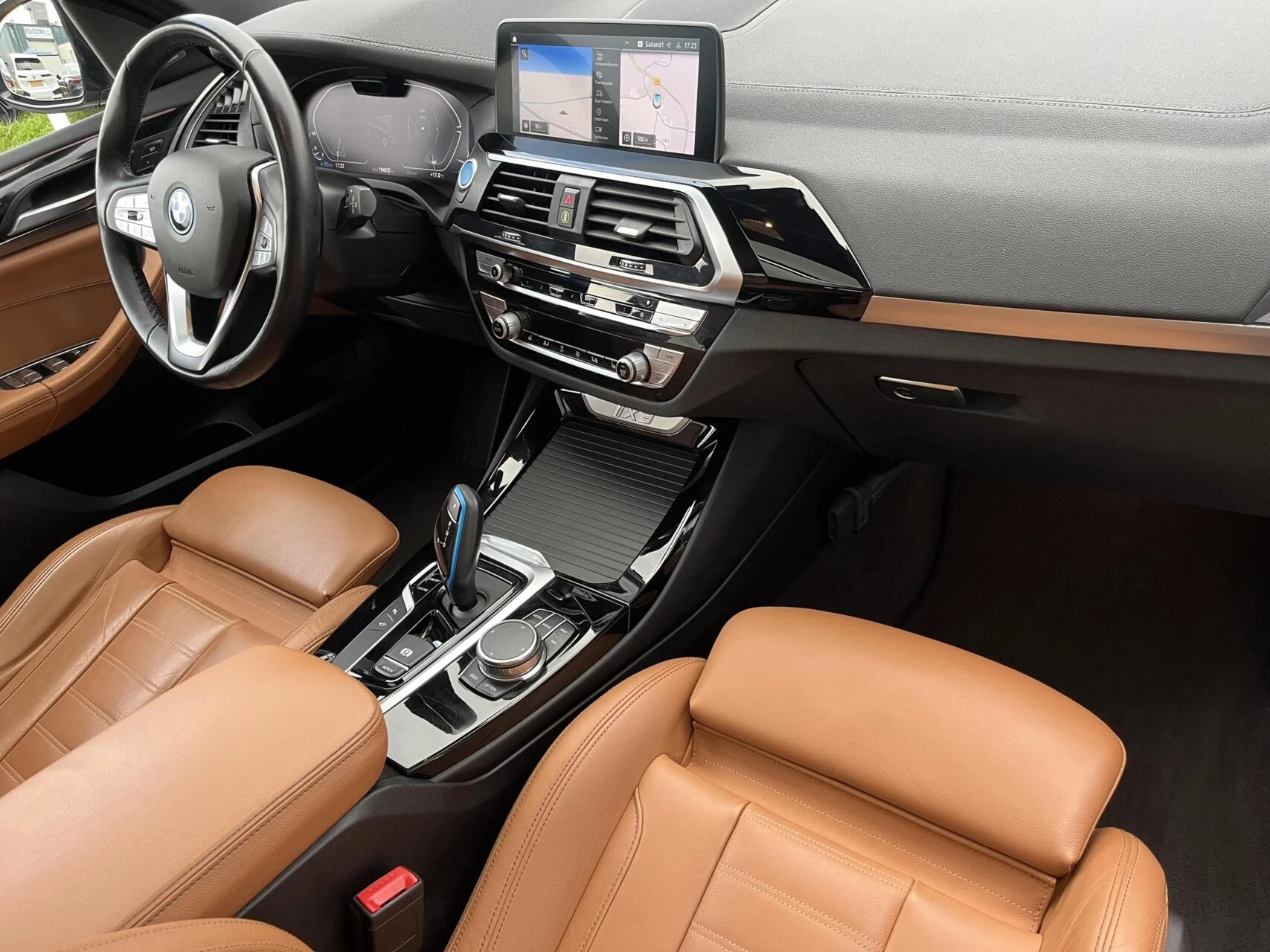 Hoofdafbeelding BMW iX3