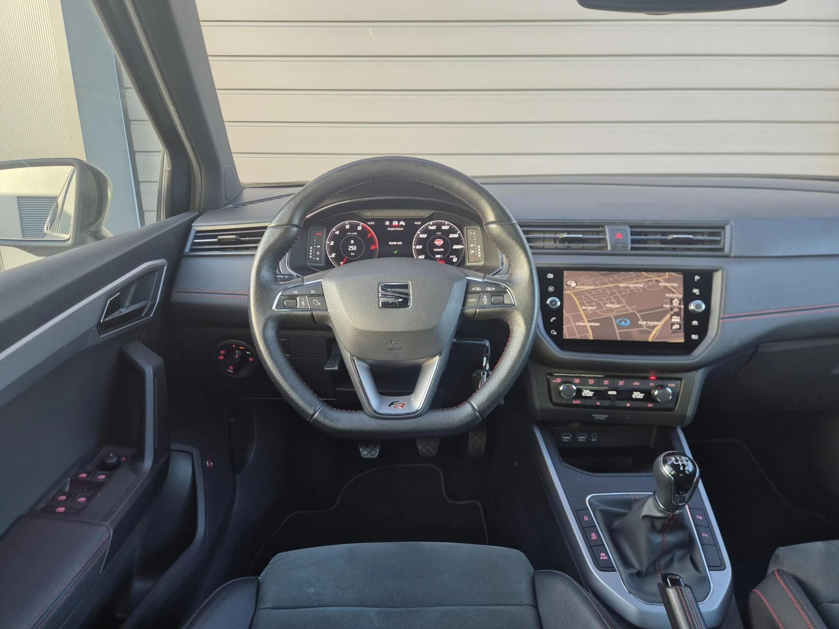 Hoofdafbeelding SEAT Arona