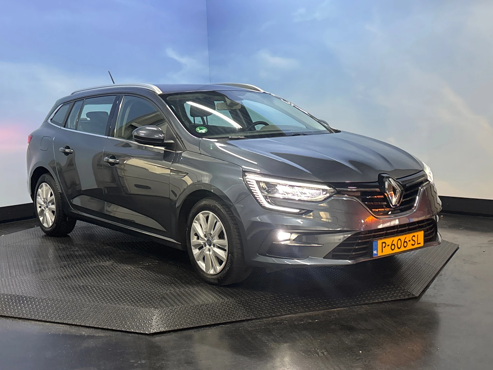 Hoofdafbeelding Renault Megane E-Tech