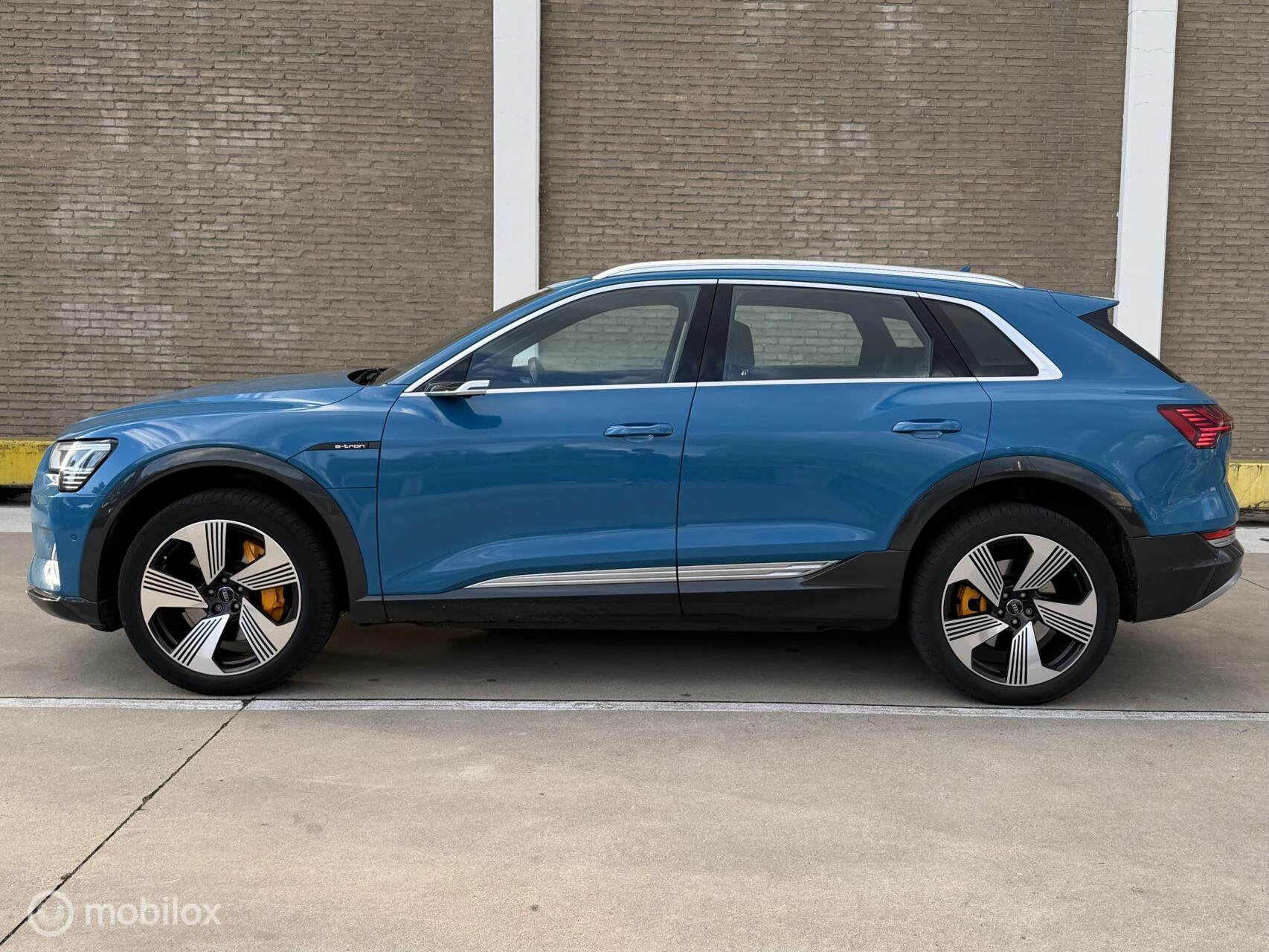 Hoofdafbeelding Audi e-tron