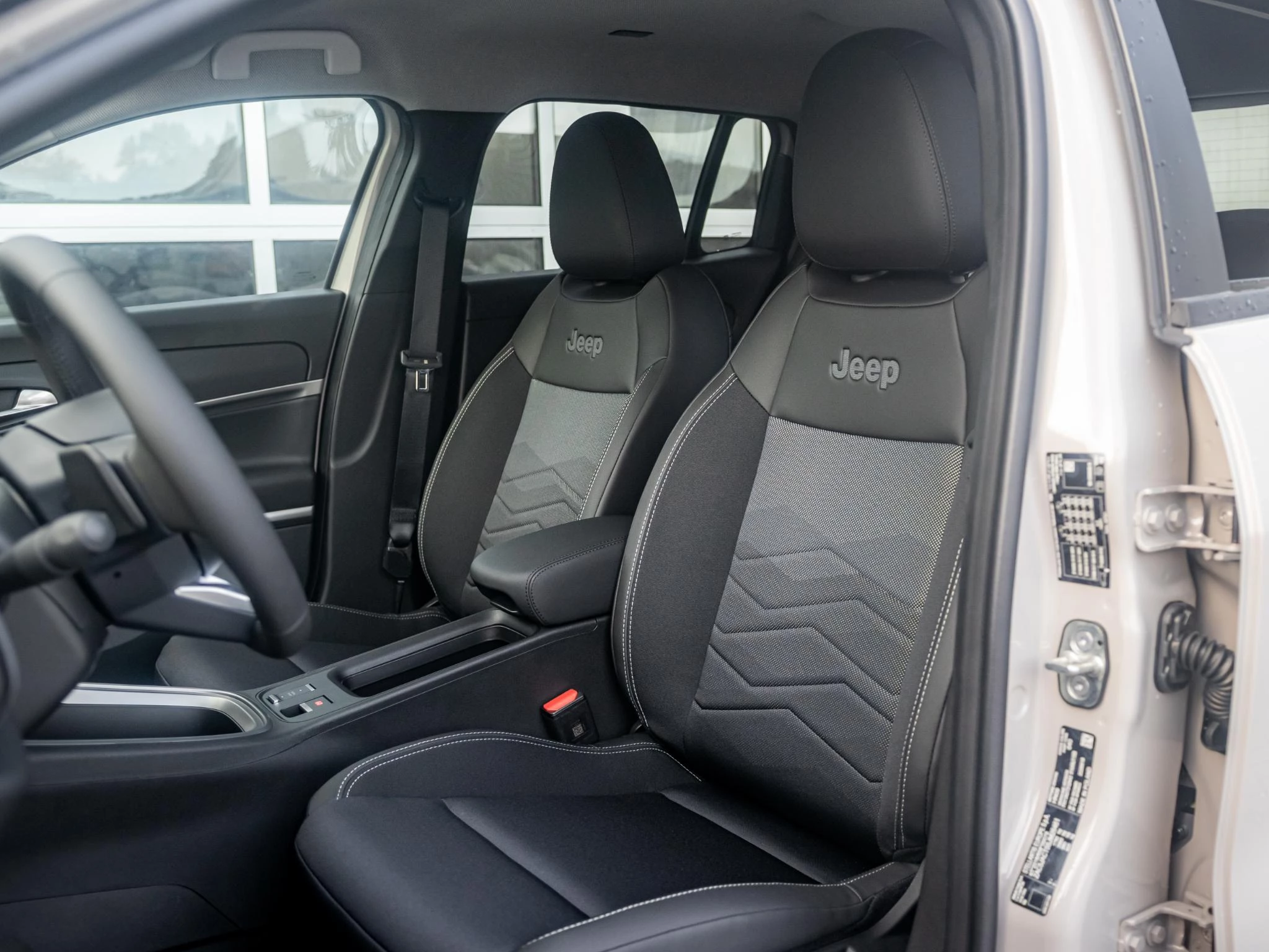 Hoofdafbeelding Jeep Avenger