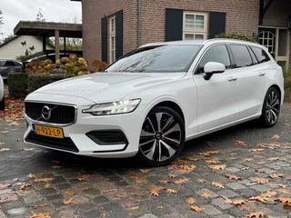 Volvo V60 2.0 T4 211pk autom Momentum Pro ecc,led,navigatie,zwleer,trekhaak