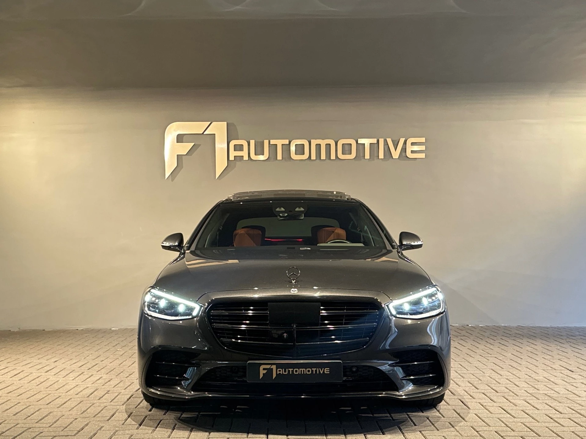 Hoofdafbeelding Mercedes-Benz S-Klasse