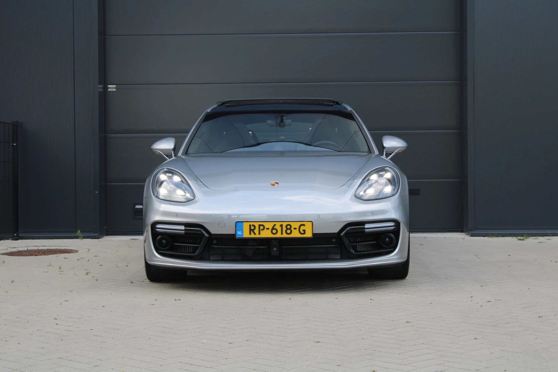 Hoofdafbeelding Porsche Panamera