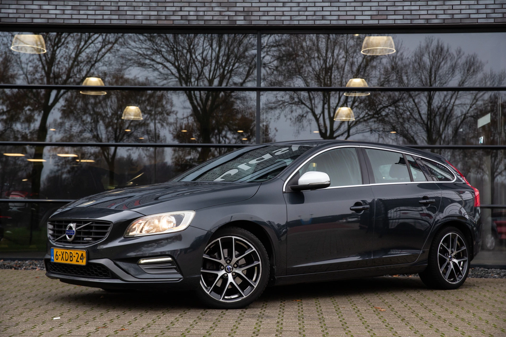Hoofdafbeelding Volvo V60