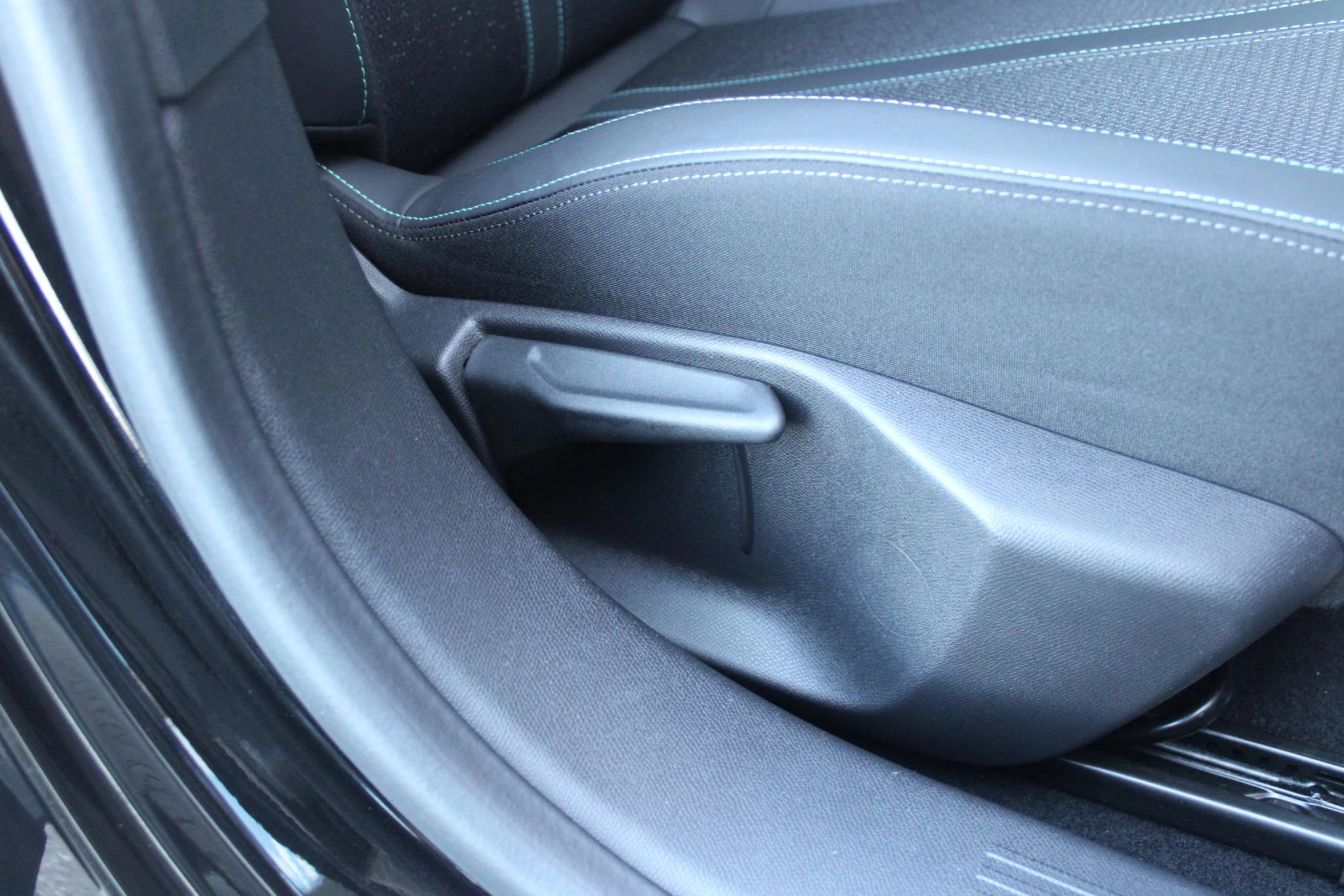 Hoofdafbeelding Peugeot 408