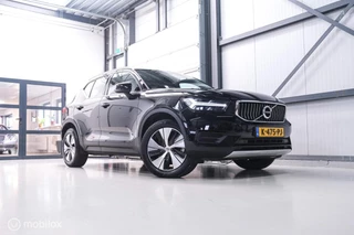 Volvo XC40 1.5 T4 Recharge Inscription Expression | Trekhaak | Camera | Stoel + stuurwielverwarming | btw auto | 1e eigenaar | rijklaarprijs |