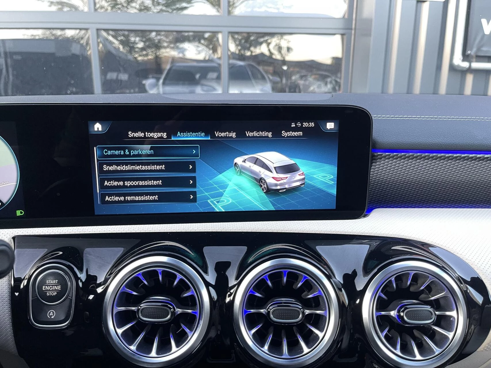 Hoofdafbeelding Mercedes-Benz CLA