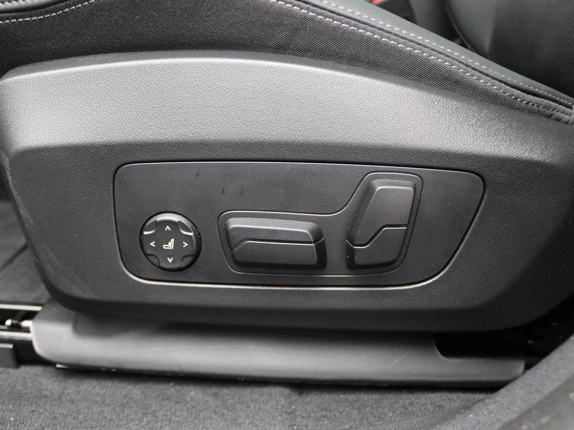 Hoofdafbeelding BMW iX2