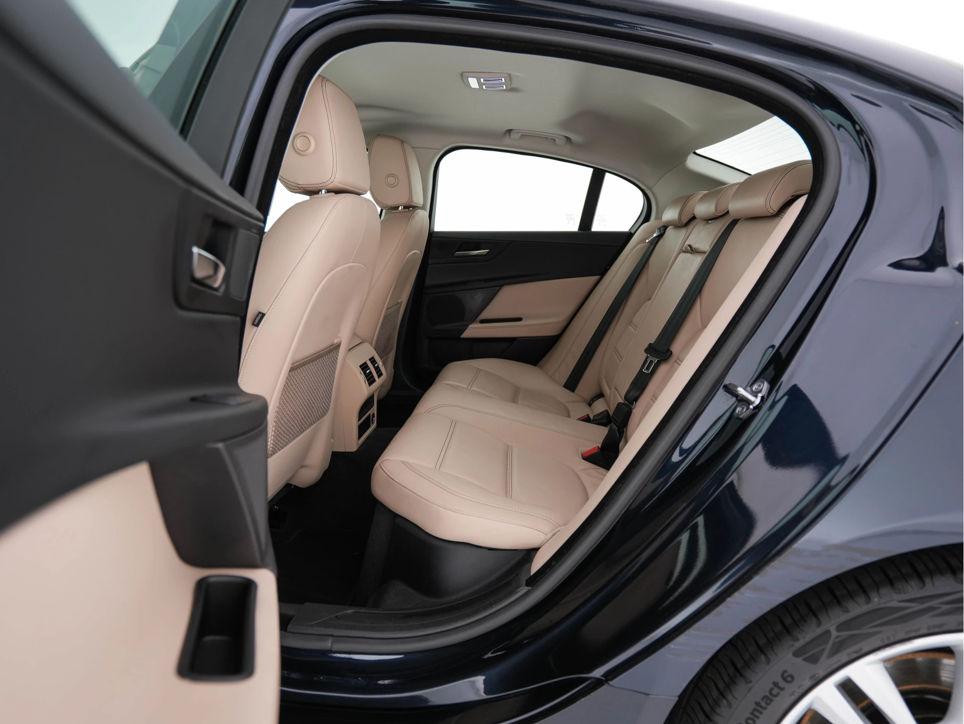 Hoofdafbeelding Jaguar XE