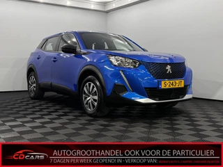 Hoofdafbeelding Peugeot e-2008 Peugeot e-2008 EV Active 50 kWh Clina, Camera, Navi, Cruise control, Keyless start, Rijstrook correctie