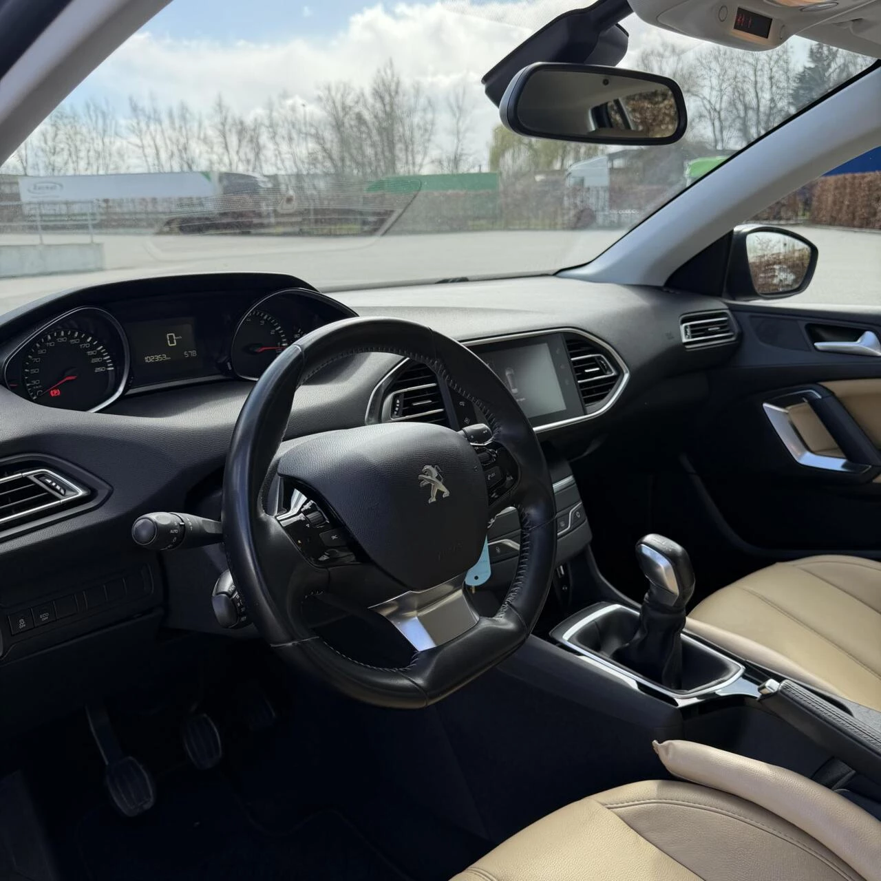 Hoofdafbeelding Peugeot 308