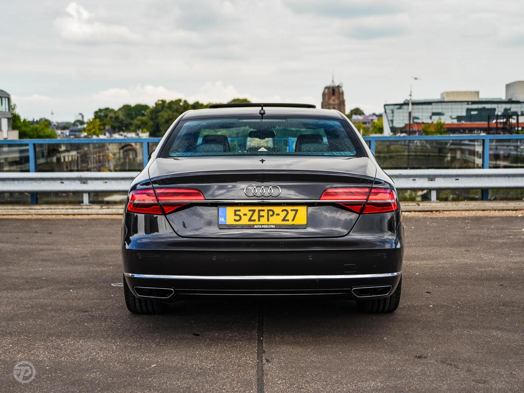 Hoofdafbeelding Audi A8