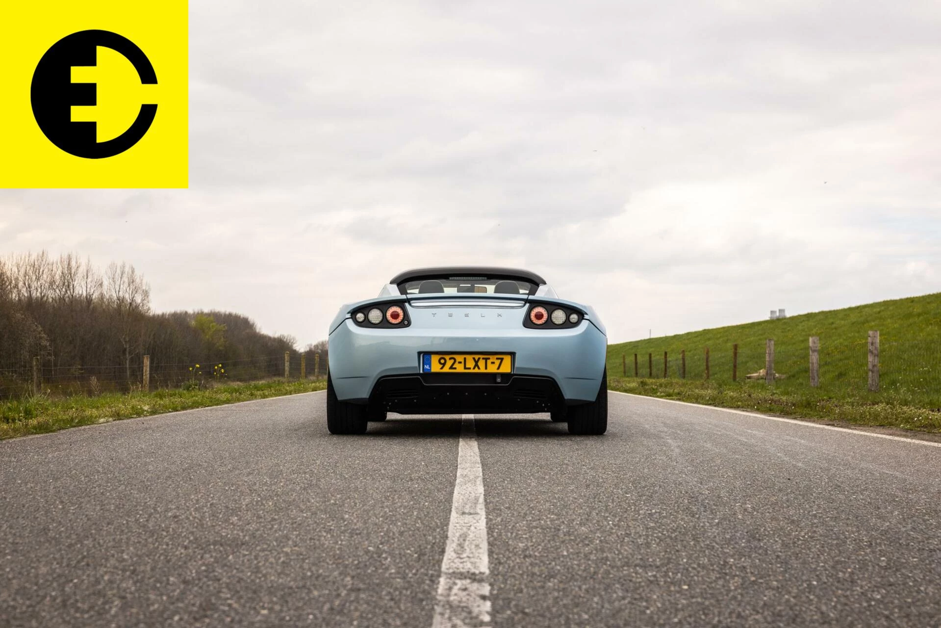 Hoofdafbeelding Tesla Roadster