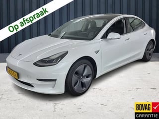 Tesla Model 3 Long Range AWD 75 kWh (461 PK) 1e-Eig, Keurig-Onderh, 12-Mnd-BOVAG, NL-Auto, Trekhaak, Leer, Autopilot, Keyless-Entry/Start, Achteruitrijcamera, Parkeersensoren-V+A, Stoelverwarming-V+A, Bluetooth, Licht-Zicht-Pakket, Lm-Velgen-18Inch, Privacy-Glas