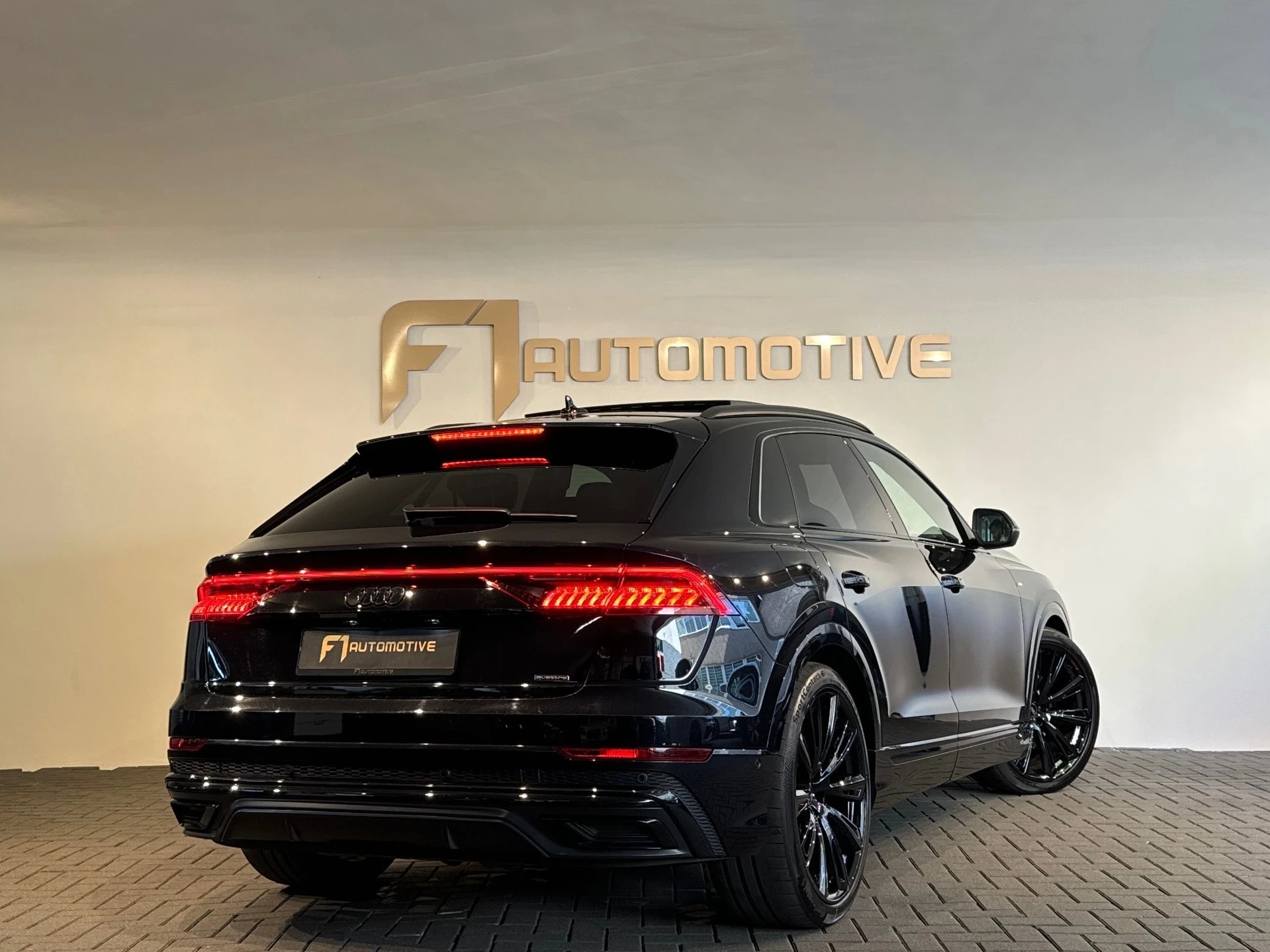 Hoofdafbeelding Audi Q8