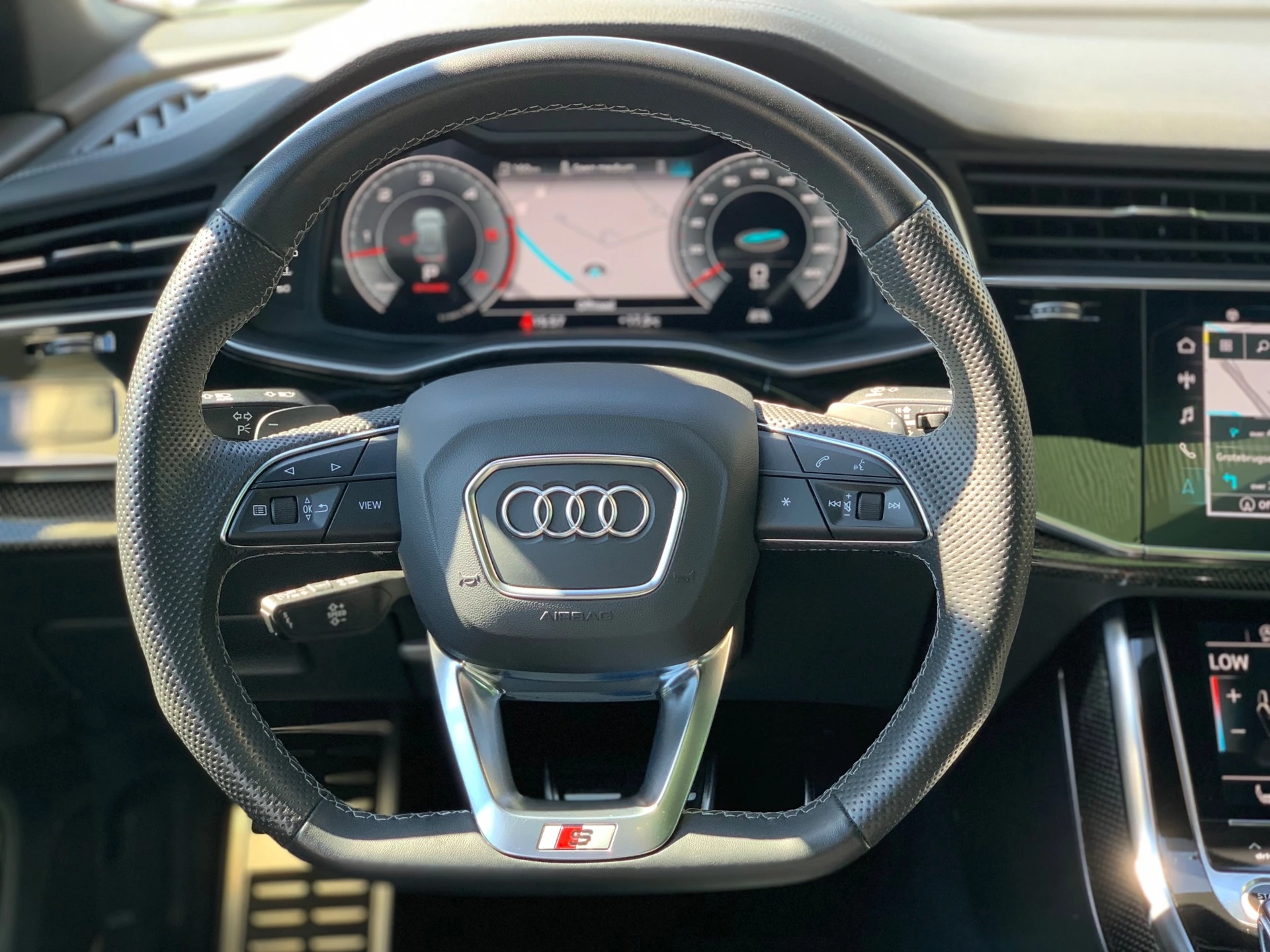 Hoofdafbeelding Audi Q8
