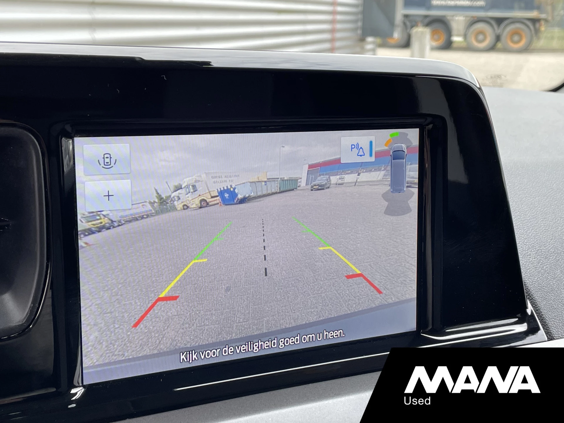 Hoofdafbeelding Ford Transit Courier