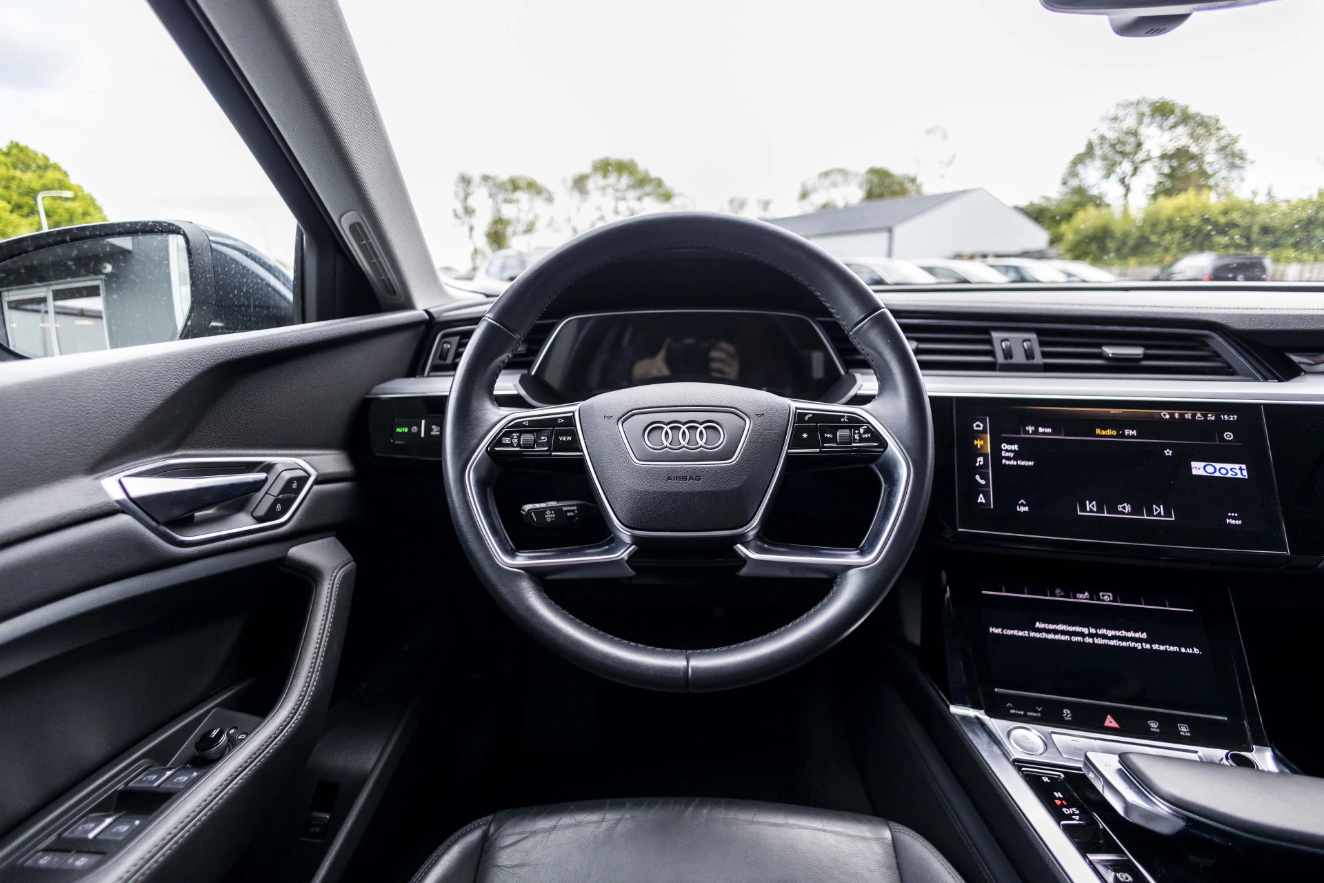 Hoofdafbeelding Audi e-tron